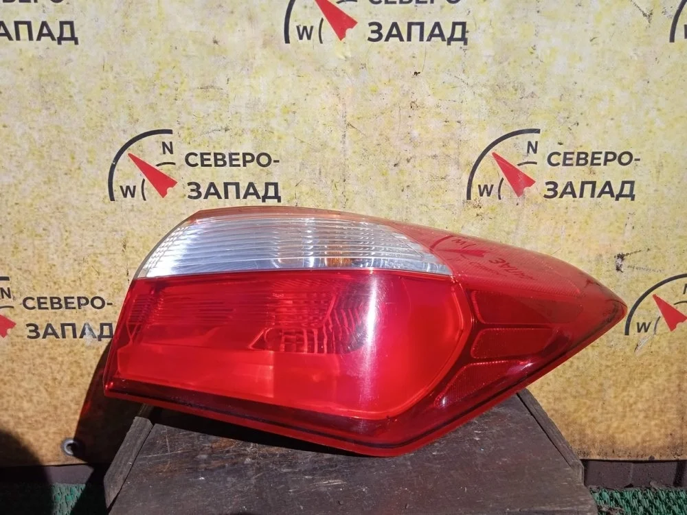 Фонарь наружний Kia Cerato 2014 YD