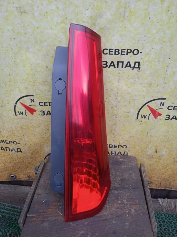 Фонарь наружний Kia Ceed 2008