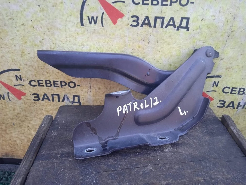 Петля капота Nissan Patrol 2012 654011LA0A Y62 VK56VD, левая