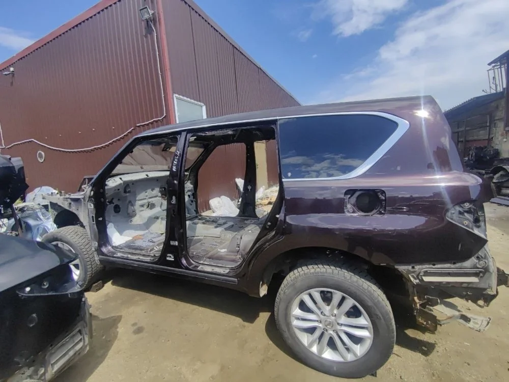 Стекло кузовное Nissan Patrol 2012 Y62