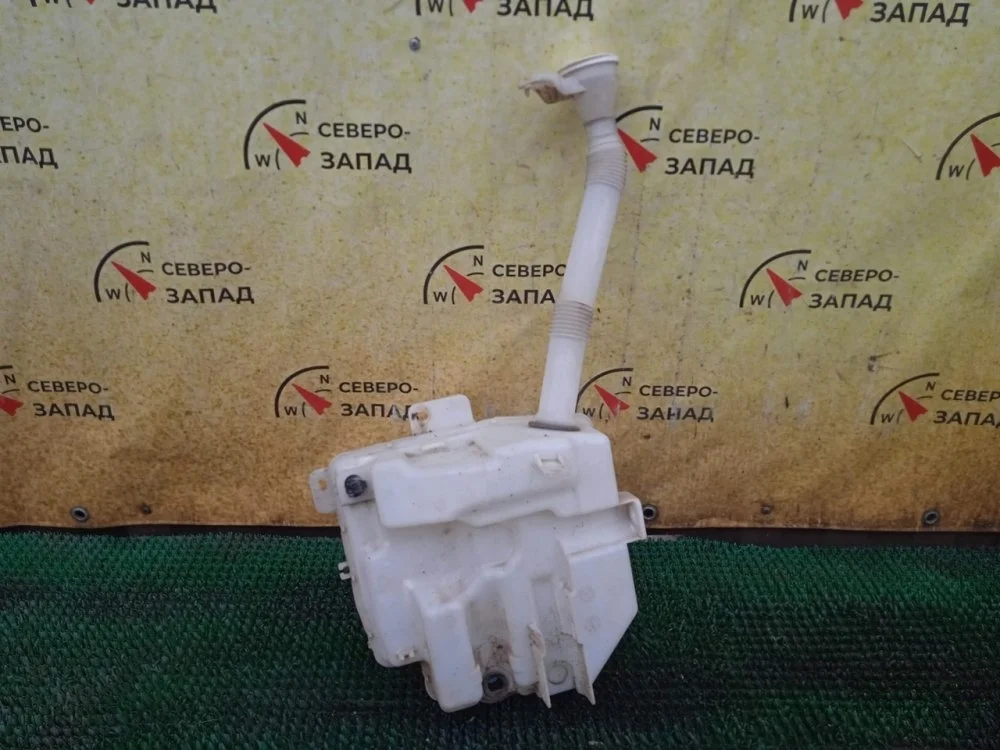 Бачок омывателя Mitsubishi ASX 2013 GA2W