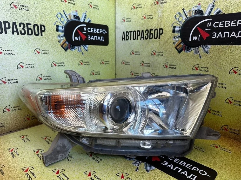 Фара Toyota Highlander 2012 GSU45