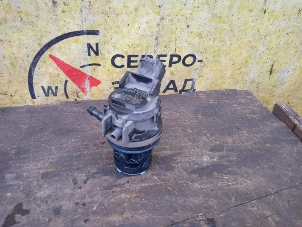 Насос омывателя Toyota Highlander 2012 8533060180 GSU45 2GRFE