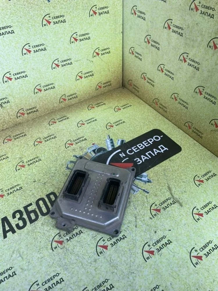 Блок управления двигателем Opel Astra 2007