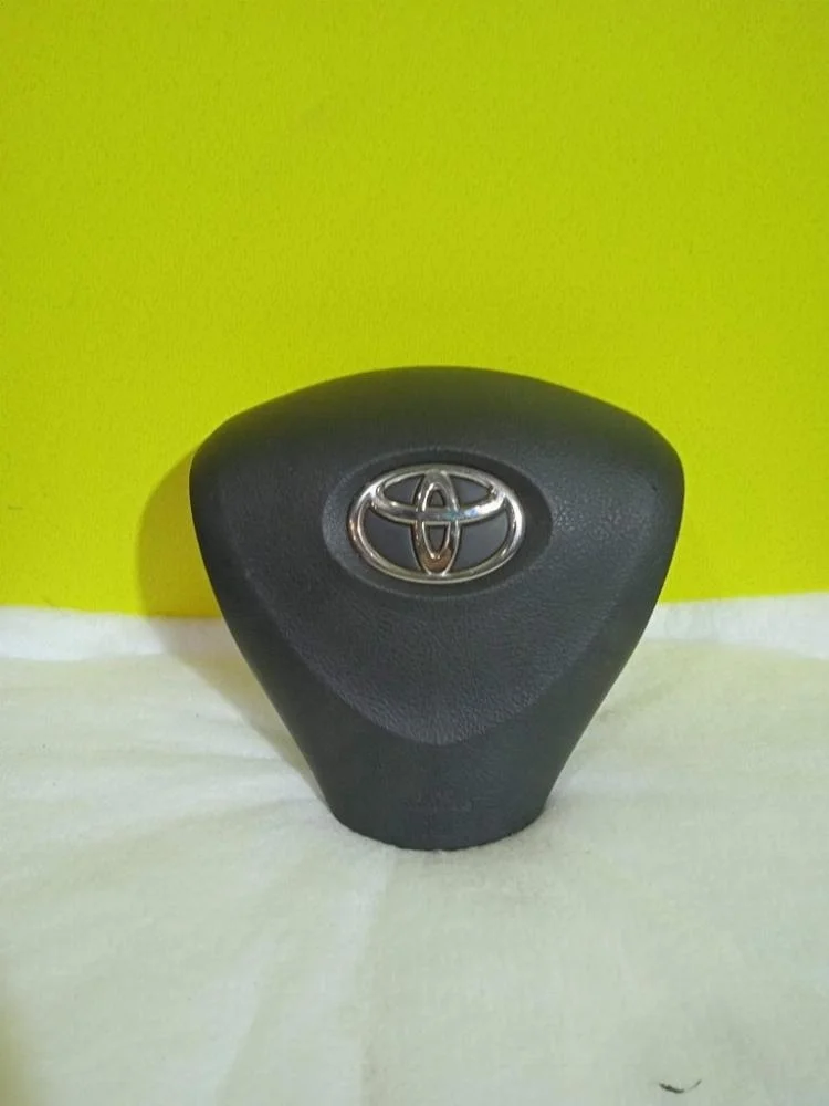 Подушка безопасности в руль Toyota Corolla 2006 150