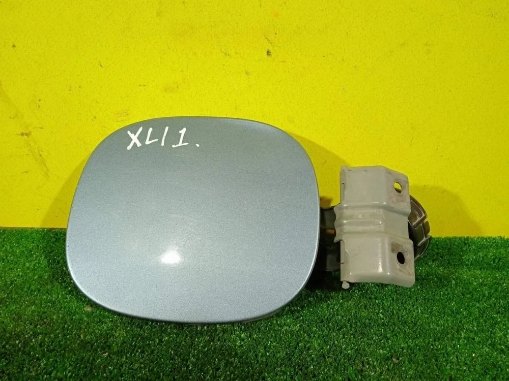 Лючок бензобака Mitsubishi Outlander Xl 2007 5940A045 CW 6B31-0-70L