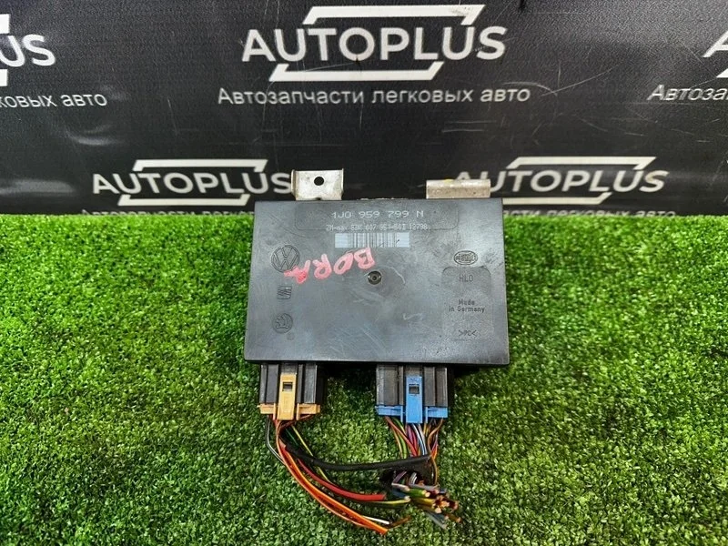 Блок комфорта Volkswagen Bora 1999 1J0959799N СЕДАН 1.6 AKL