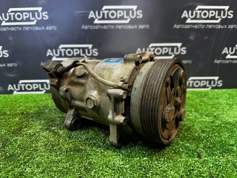 Компресcор кондиционера Volkswagen Bora 1999 1J0820803L СЕДАН 1.6 AKL