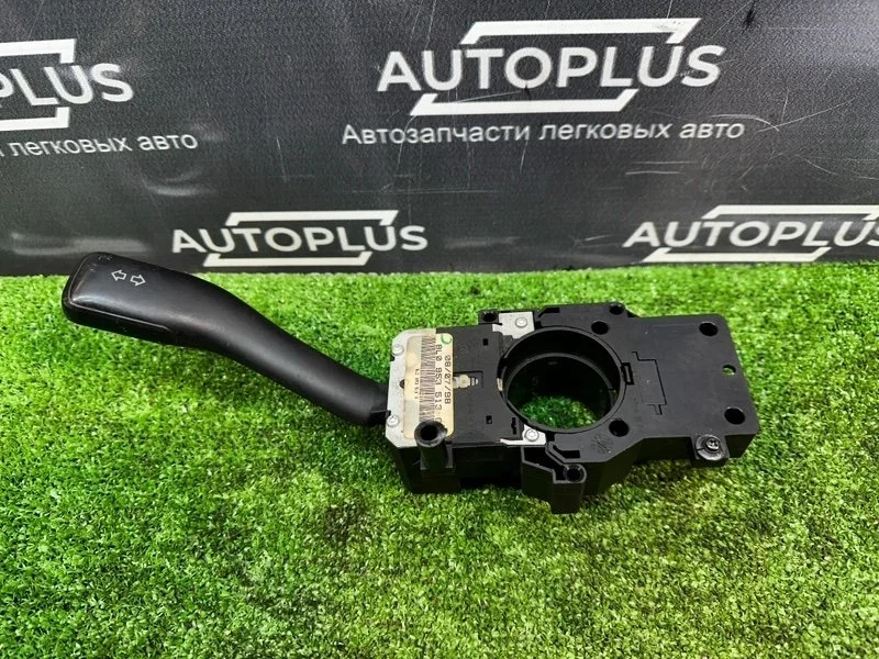 Подрулевой переключатель Volkswagen Bora 1999 8L0953513G СЕДАН 1.6 AKL