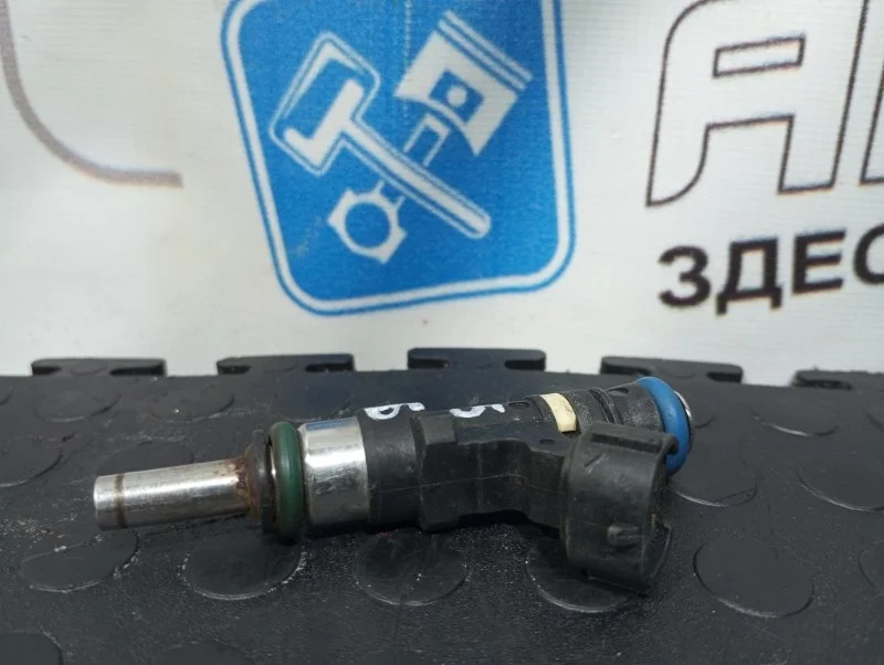 Форсунка топливная Mitsubishi ASX GA3W 4B10