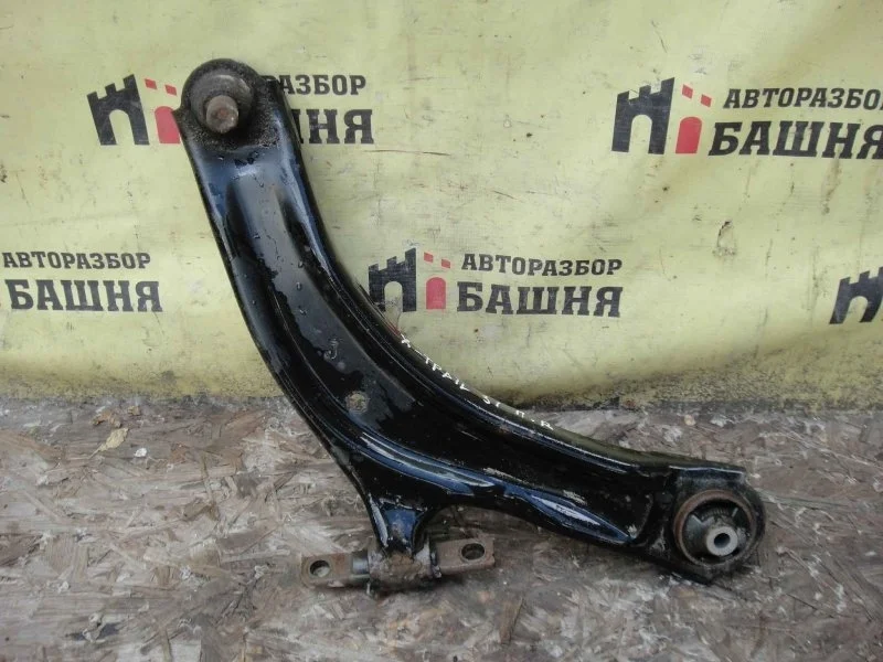 Рычаг подвески Nissan X-Trail 54500JG00B T31, передний правый