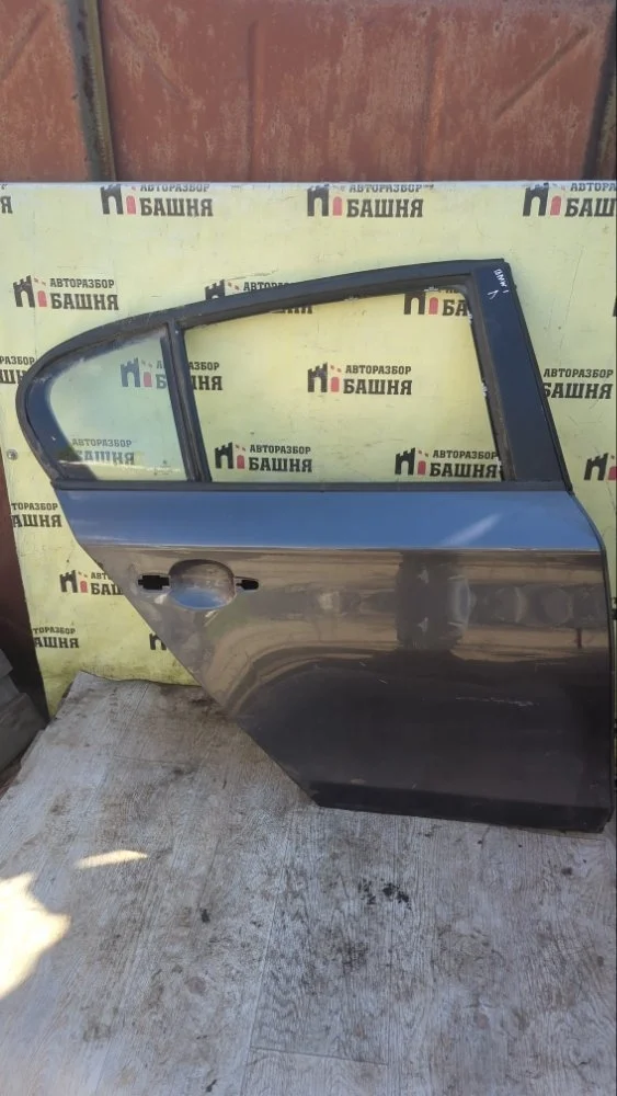 Дверь BMW 1 E87