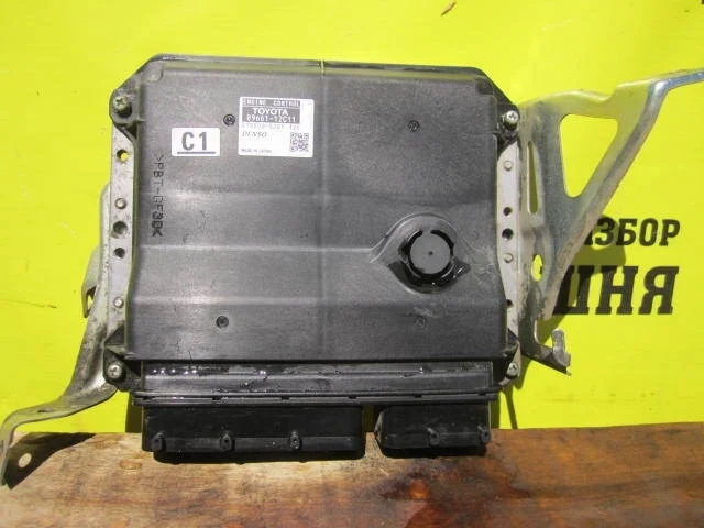 Блок управления двс Toyota Corolla ZRE150