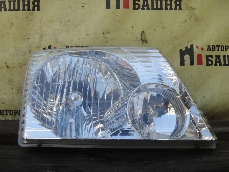 Фара Ford Explorer
