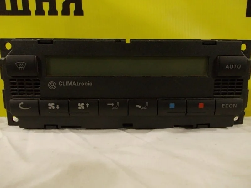 Блок управления отопителя Volkswagen Passat 3B1907044 B5+