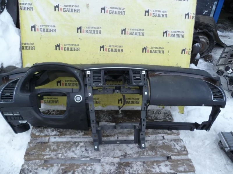 Торпедо airbag Infiniti QX56