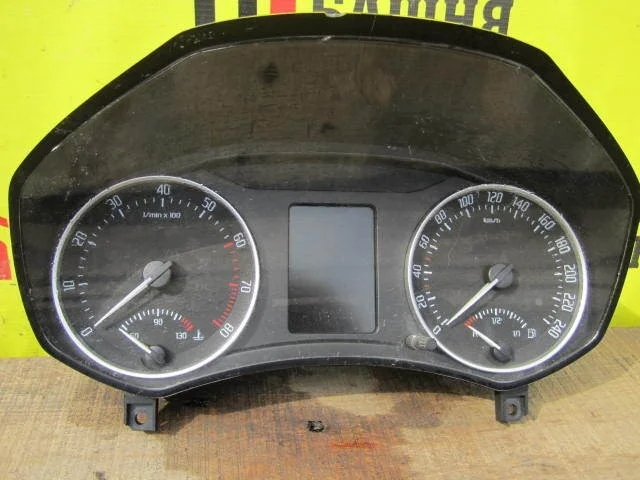 Щиток приборов Skoda Octavia A5