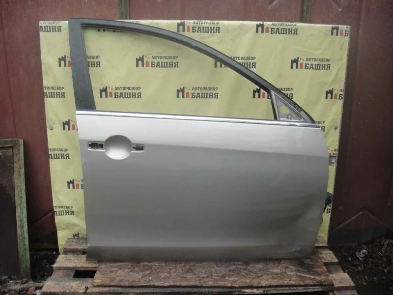 Дверь боковая Nissan Almera G15