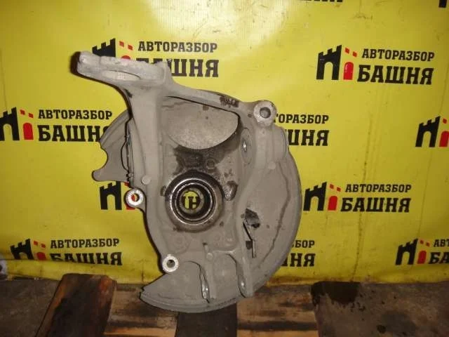 Кулак поворотный Audi A7 2010