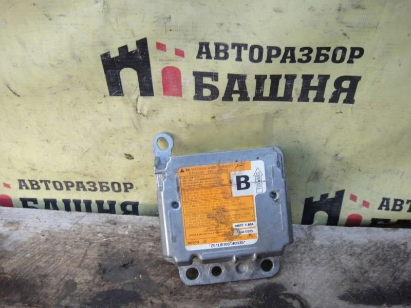 Блок управления airbag Nissan Patrol