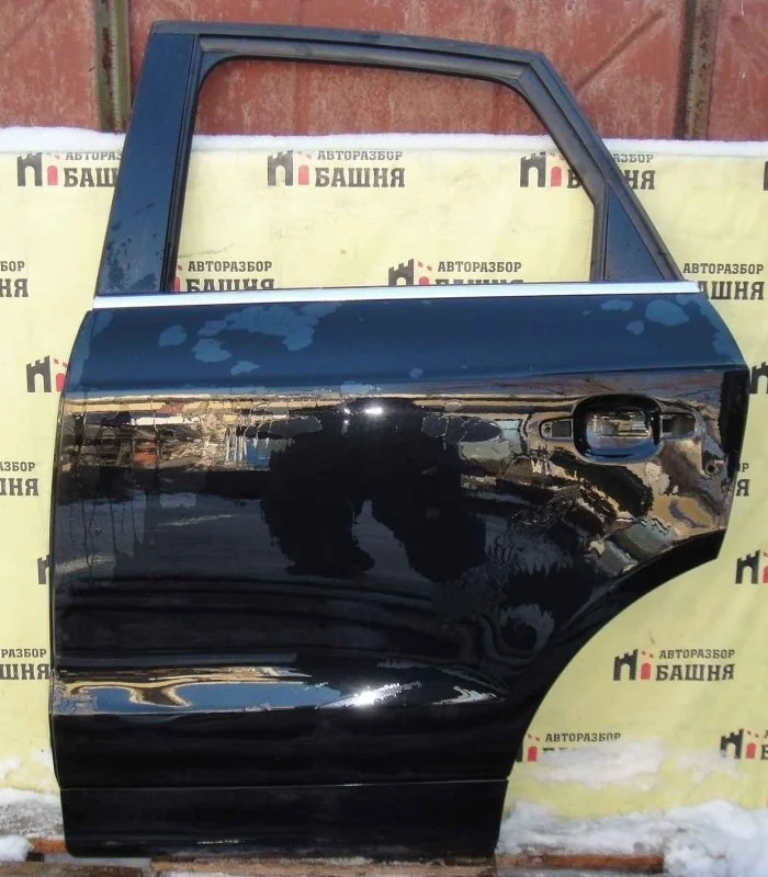 Дверь Audi Q3