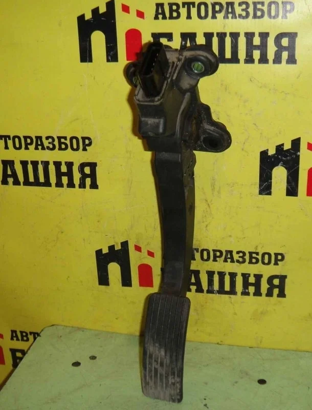 Педаль газа Mitsubishi Outlander 1600A102 GF 4B12