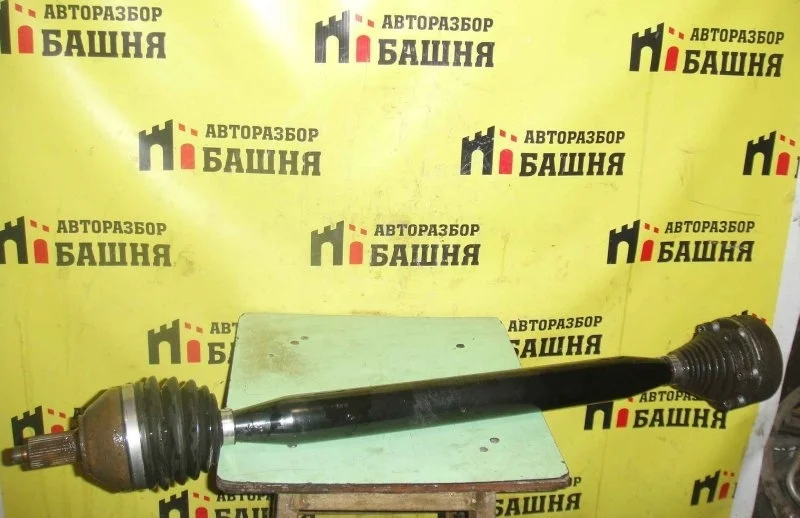 Приводной вал Skoda Rapid