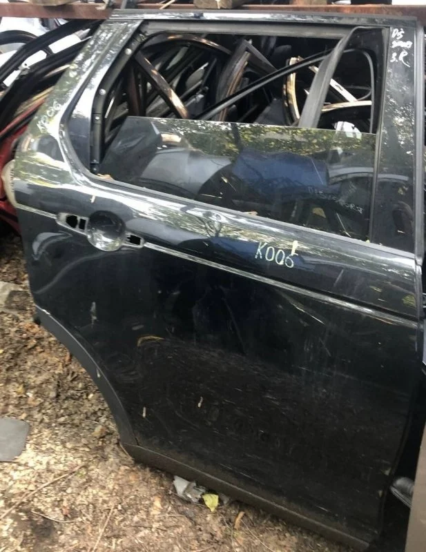 Дверь Land Rover Discovery Sport