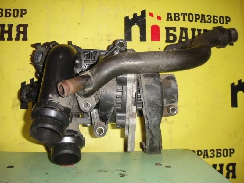 Корпус термостата Skoda Octavia 06H121026BF A5