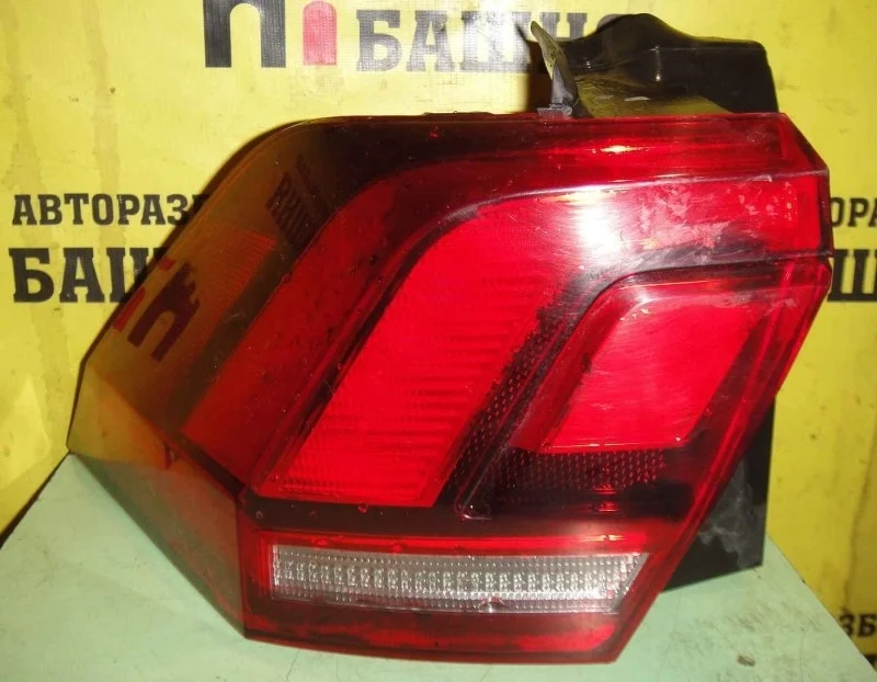 Фонарь Volkswagen Tiguan