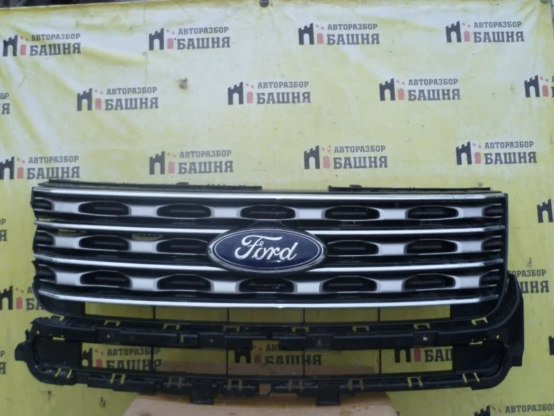 Решетка радиатора Ford Explorer