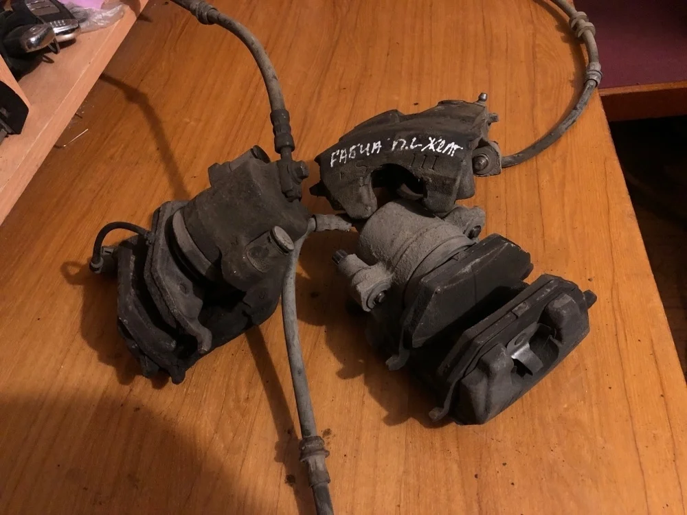 Суппорт Skoda Fabia 1K0615123D 2, передний левый