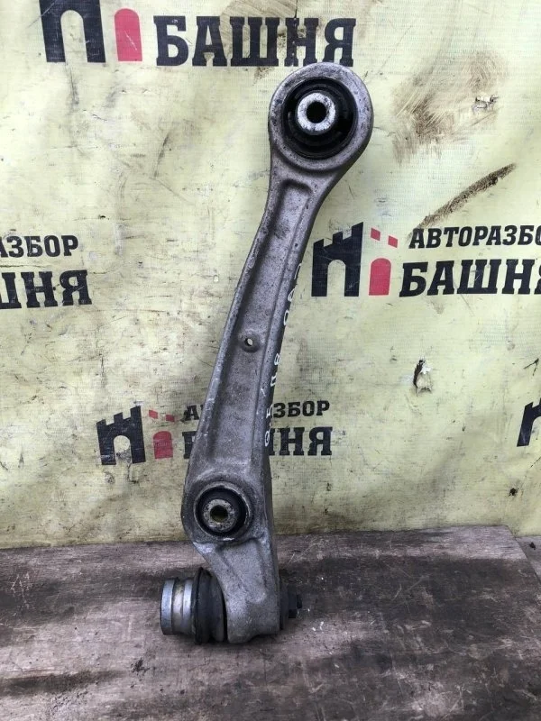 Рычаг подвески Audi Q5 8K0407152C, передний правый