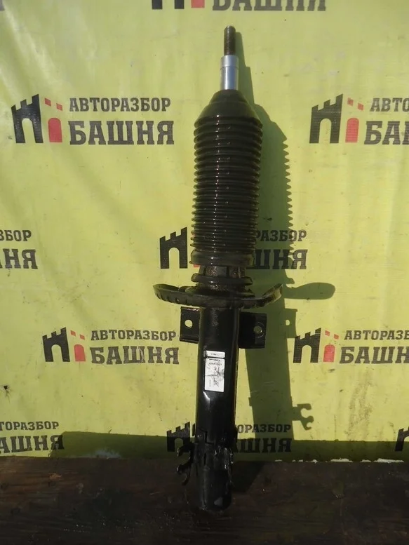 Амортизатор Skoda Rapid 6R0413031BF, передний