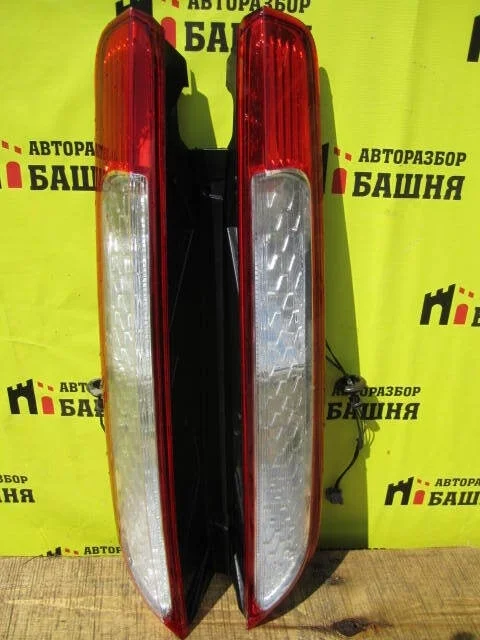 Фонарь Ford Focus 1520757 2, правый