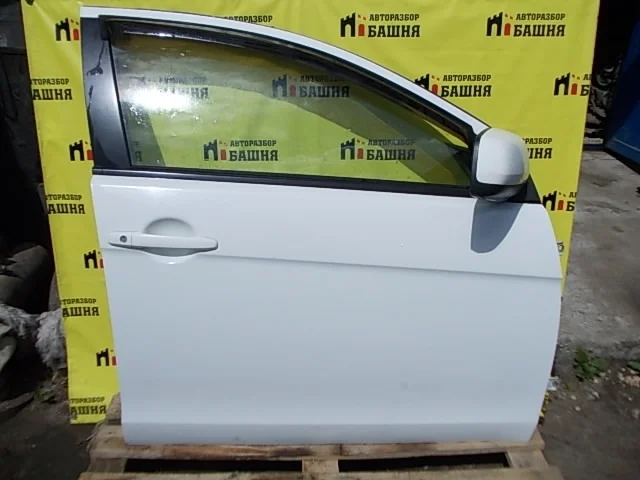 Стекло Mitsubishi Lancer 5706A578 CY, переднее правое