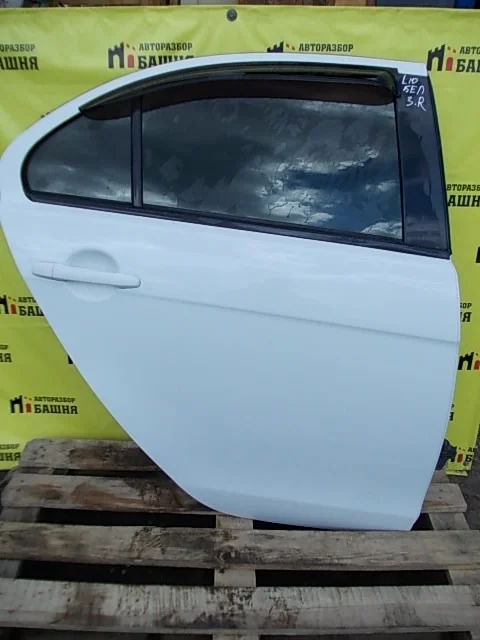 Стекло Mitsubishi Lancer 5736A534 CY, заднее правое