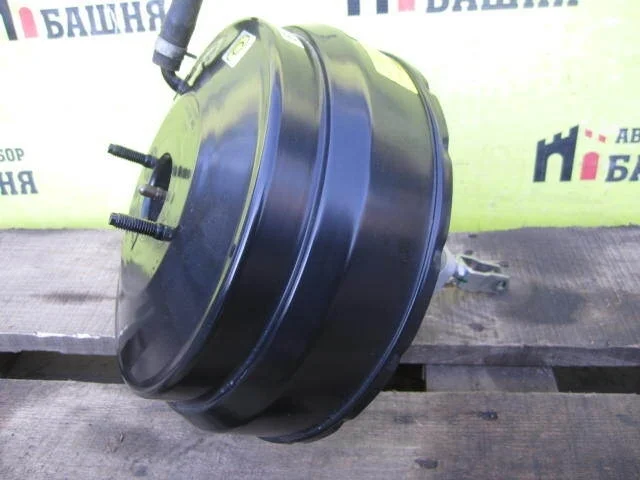 Вакуумник тормозной Nissan Np300 47210VK92B