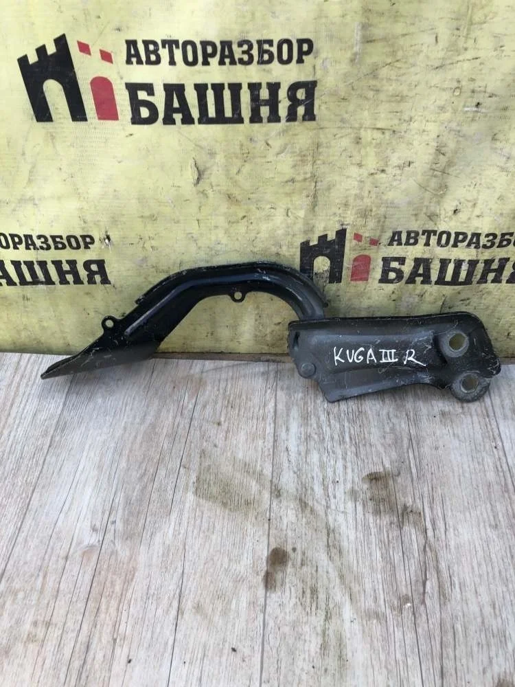 Петля капота Ford Kuga 2018 1750016 M8DB, правая