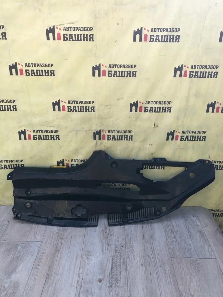 Накладка передней панели Lexus RX450 2010 GYL15
