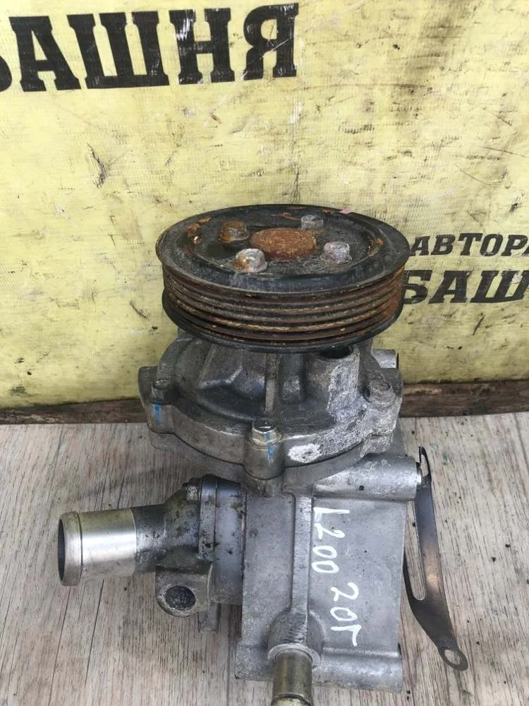 Помпа Mitsubishi L200 2019 JLHFR6