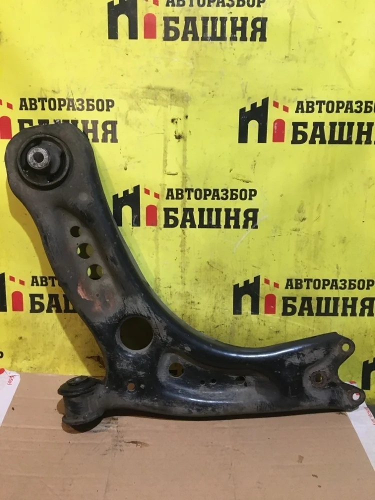 Рычаг подвески Skoda Octavia 2018 5Q0407151L A7 CWVA, передний левый