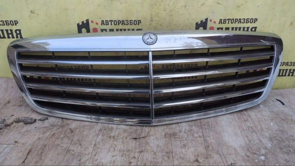 Решетка радиатора Mercedes S500 2006 W221