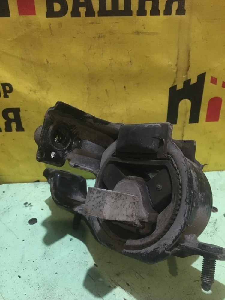 Подушка двигателя Volkswagen Polo 2013 5