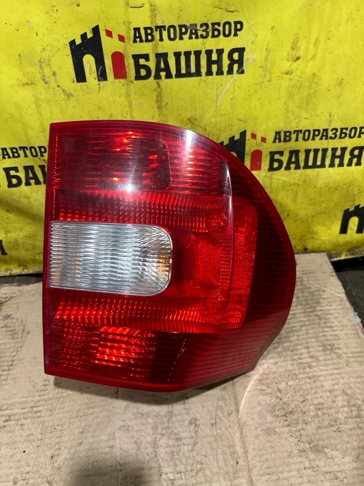 Фонарь Skoda Yeti 2014
