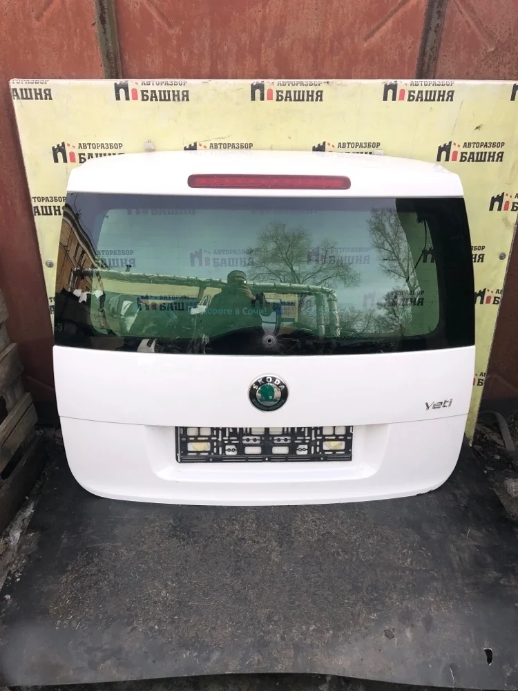 Крышка багажника Skoda Yeti 2013