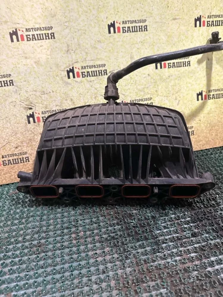 Коллектор впускной Volkswagen Tiguan 2012 03C129709BA CTHA