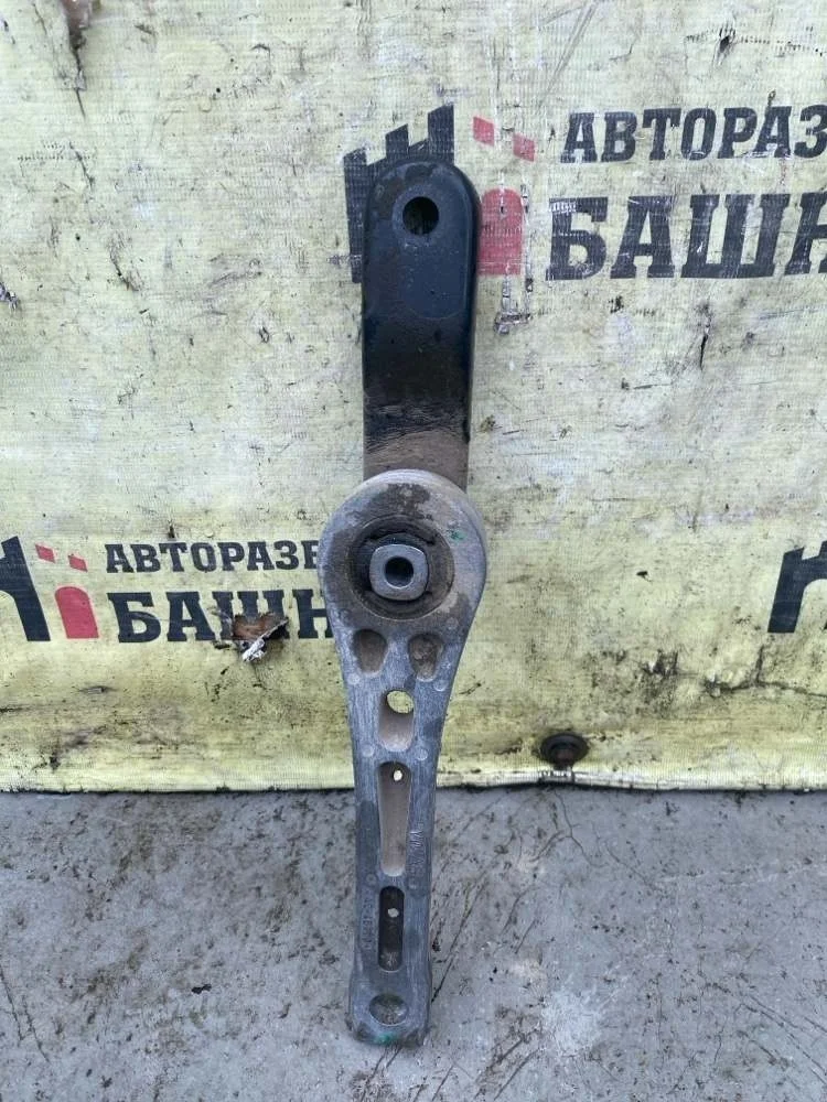 Подушка двигателя Skoda Yeti 2010 1K0199855BD CBZB, задняя