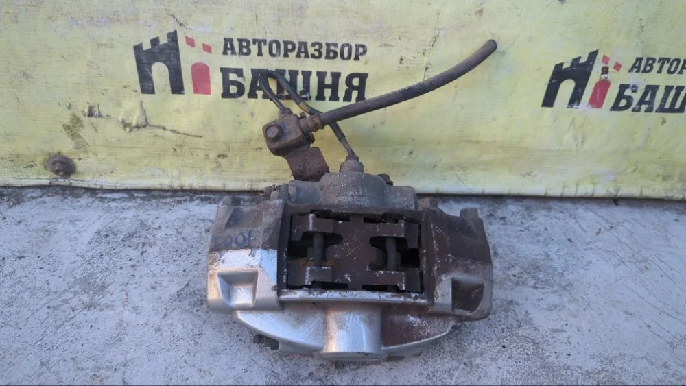 Суппорт Infiniti Qx70 2013 44001JL02A S51 V9X, задний правый