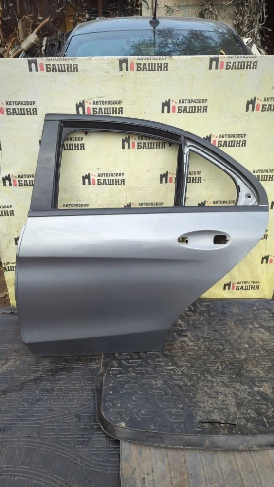 Дверь Mercedes -Class 2014 W205